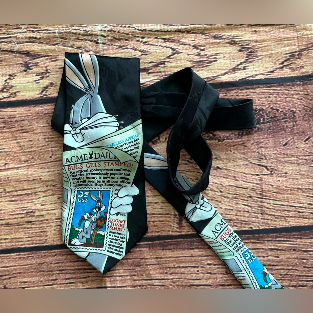 Vintage Looney Tunes Stamp Collection Bugs Bunny Neck Tie 1997 Flawless
